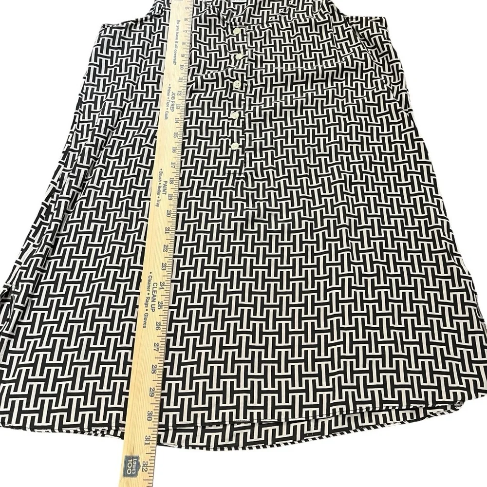 Vintage Halston Intimates 100% Silk Sleep Shirt M Geometric Print